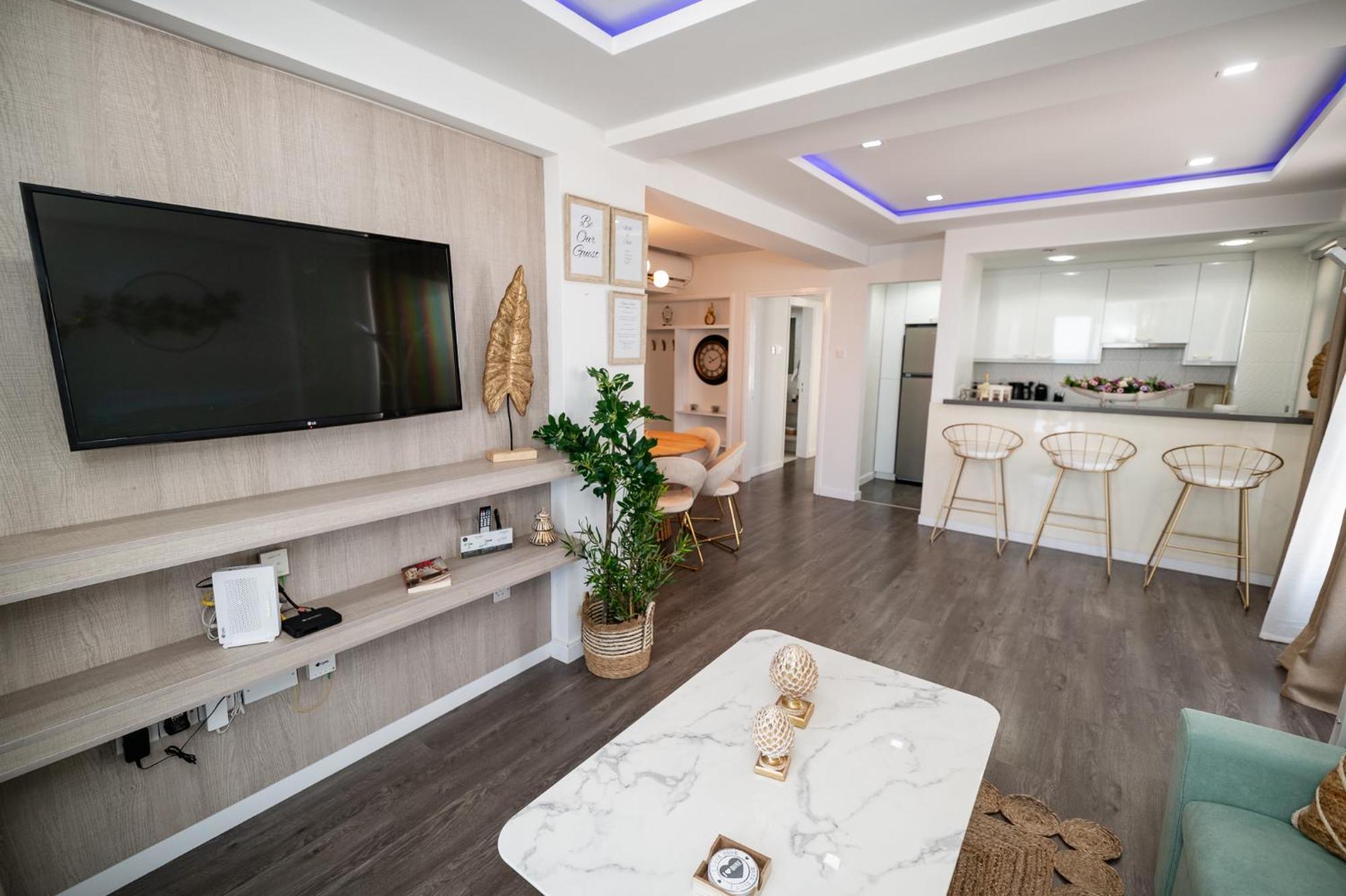 Lazuli Beachfront Apartment 144 Larnaka Exterior foto
