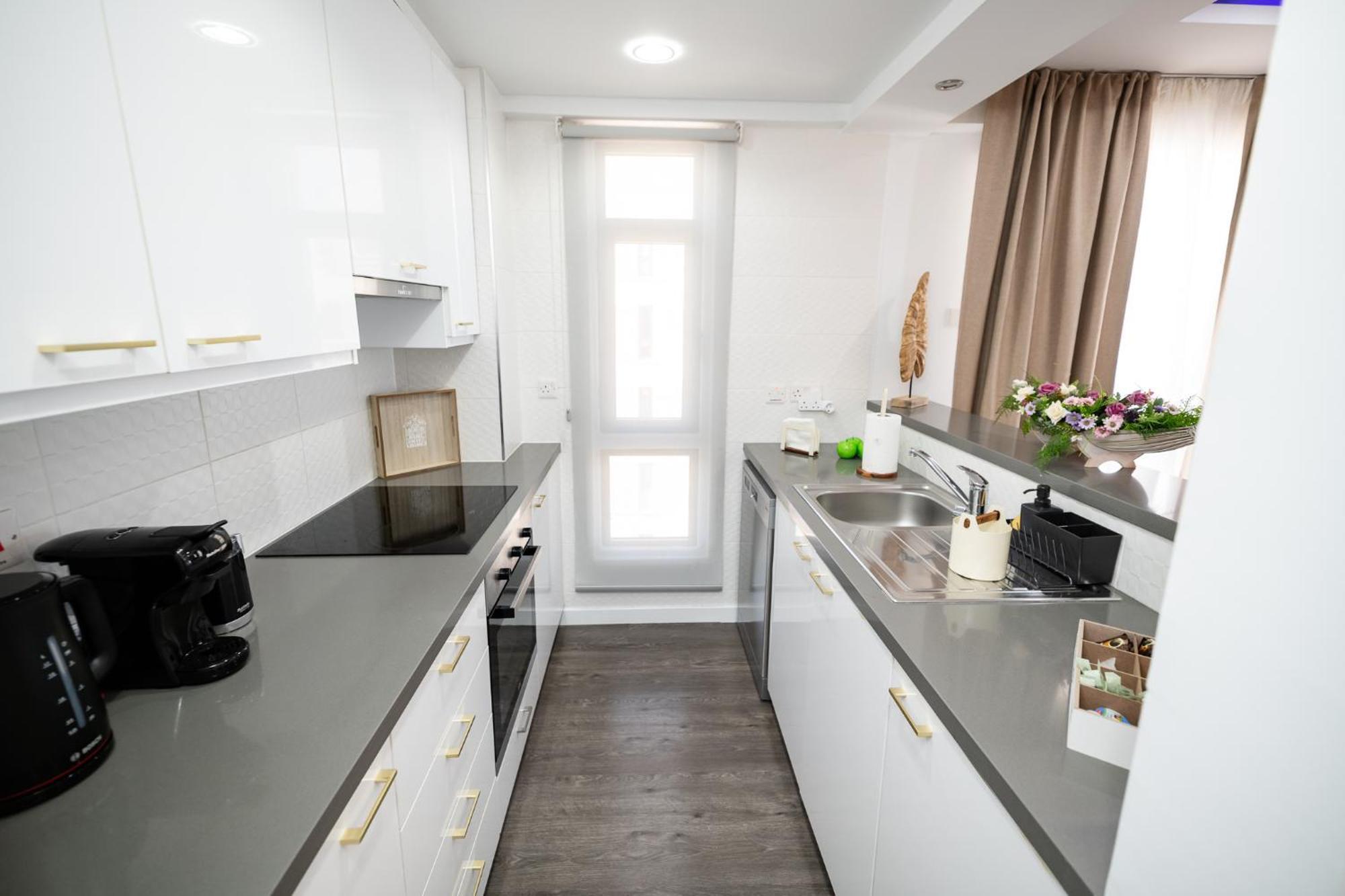 Lazuli Beachfront Apartment 144 Larnaka Exterior foto