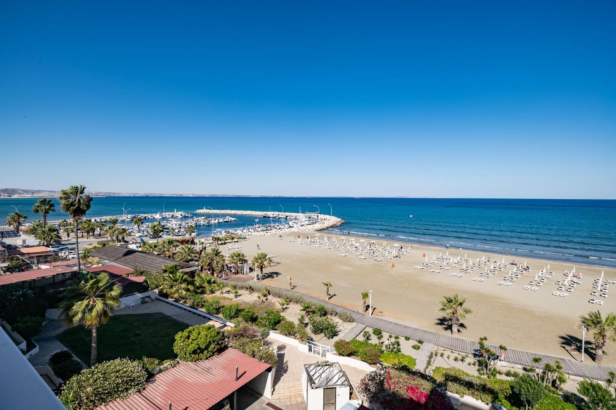 Lazuli Beachfront Apartment 144 Larnaka Exterior foto